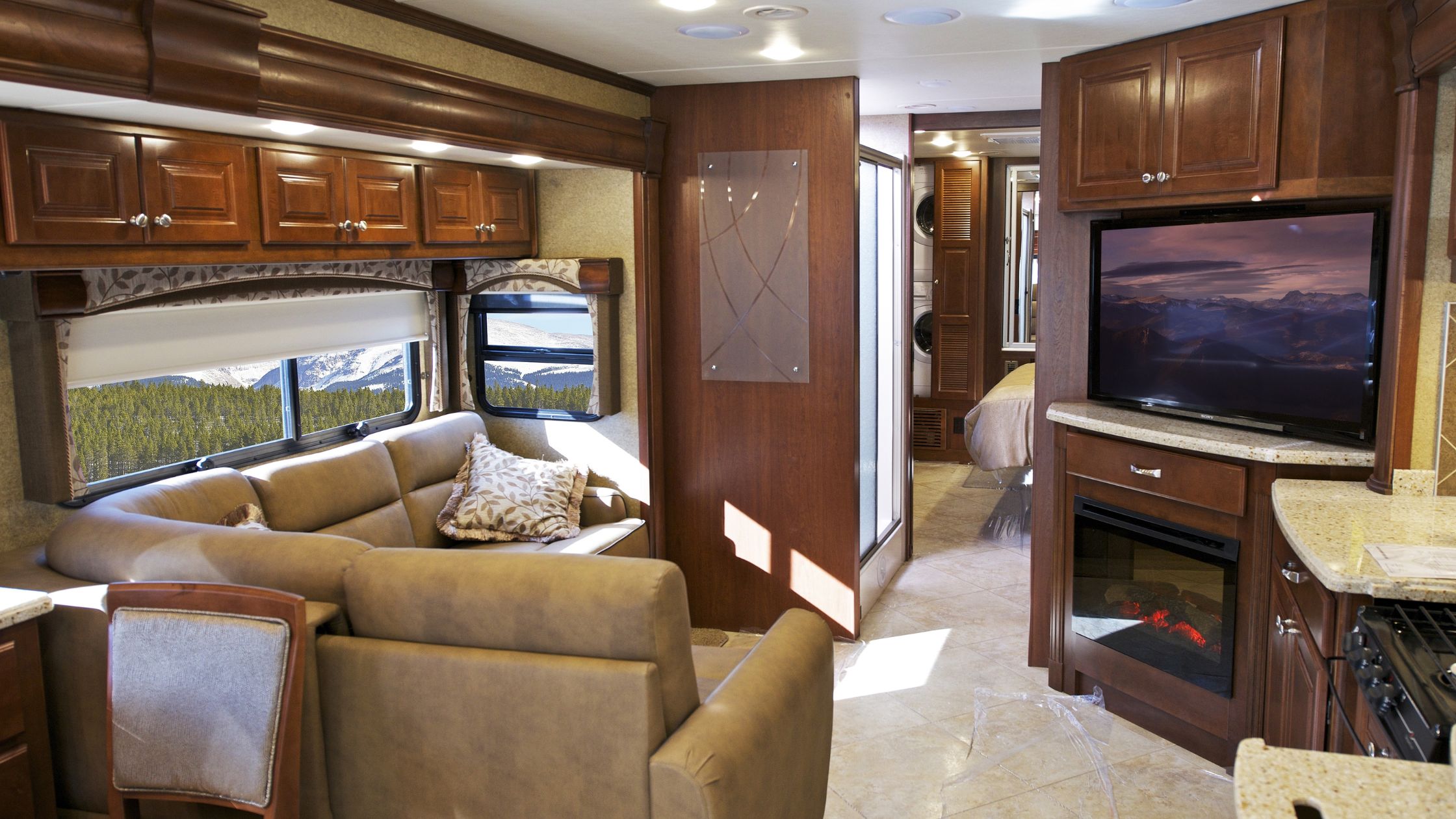How to Store a Boat or RV Long-Term Without Mold or Corrosion in Kansas City